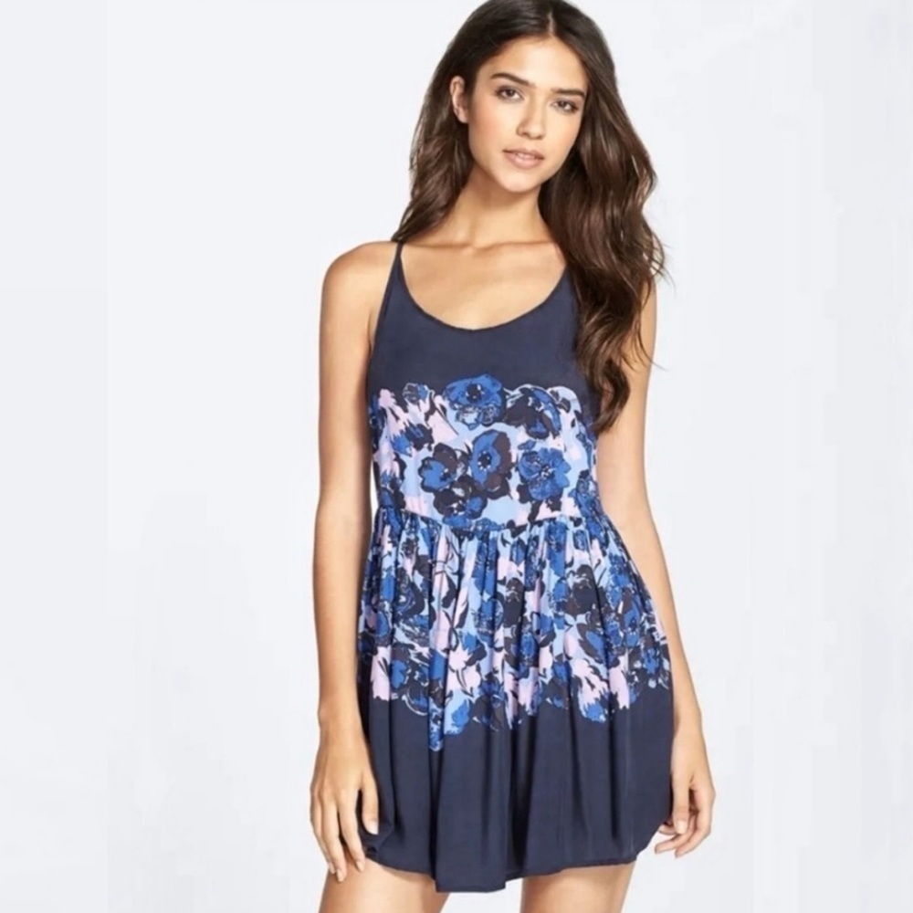Free People Viole Slip Dress Midnight Blue Floral Size XS Bohemian Boho Rayon